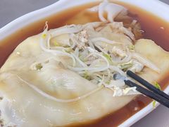 -后街女孩肠粉店