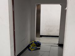 -安东易迷你仓自助寄存仓库(苏州桥店)