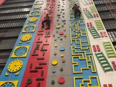-极限PLAY运动娱乐新世界·团建派对潮玩休闲馆·室内蹦极高空游乐园