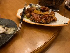 脆皮糯香猪手-先记烧鹅王·本地粤菜(福永店)