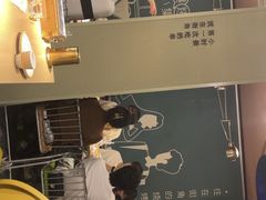 -街角等你.大连海鲜烧烤.经典铁板海鲜串(西安路店)