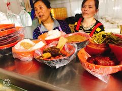 -咱家王新国把子肉(县东巷店)