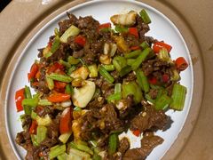 -魏铭鱼头捞饭(晋阳路店)