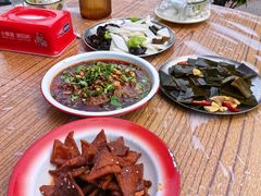 -江湖黑大兔(杨家坪店)