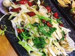 -老东镇啤酒屋海鲜加工·蒸汽海鲜·海鲜烧烤(台东店)