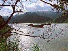-羚羊峡古栈道森林公园