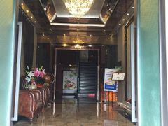 -半岛公馆(淞兴西路店)