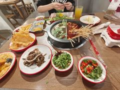 -言玖鲜火锅串串披萨自助(益田假日店)