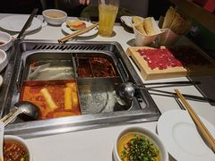 -海底捞火锅(长宁路龙之梦店)