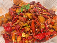 歌乐山辣子鸡-孔雀云贵川·融合菜(长宁来福士店)