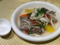 豪情手抓肉-巴扎美食·新疆菜·西域歌舞表演餐厅(新疆大厦店)