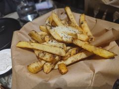 -LES ELITES 英集荟(南京西路店)