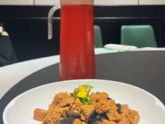 -浦東饭店(育才街怀特国际商城店)