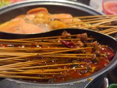 -钢管厂五区小郡肝串串香(蜀都万达店)
