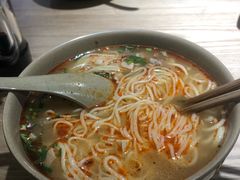 猪肘汤面-亮亮拉面(师范路店)