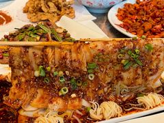-小三峡食府(西五路店)