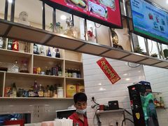 -鸿图茶餐厅•27年老字号(云峰花园店)