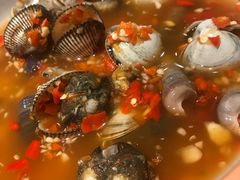 -喝丢一只鞋辣炒海鲜小烧烤(三八广场店)