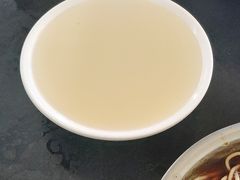 -薛记襄阳香辣牛肉面(平安路店)