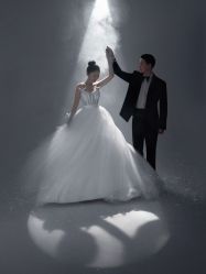 -雨墨婚纱摄影工作室