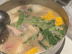 -肥仔文澳门猪骨煲(南京西路店)