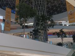 -LuOne凯德晶萃广场(徐家汇路店)