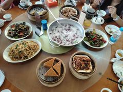 -阿弟早茶·家庭小炒·火锅(九村店)