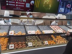 面包甜点陈列柜-月枫堂(长春这有山店)