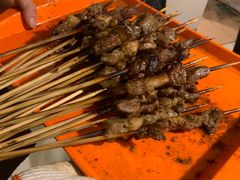 -清真磊磊烧烤老店(饮虎池街34号店)