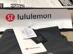 -lululemon(上海浦东IFC店)