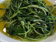 -品鲜村农家菜·阳澄湖大闸蟹(总店)