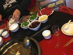 -乳仔牛牦牛汤锅 烤羊排(松潘古城店)