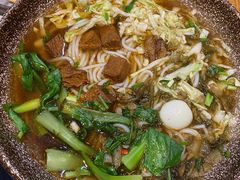 牛肉米线-苗八碗米线