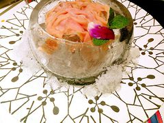 冰镇生抠鲜鹅肠-丙申臺火锅