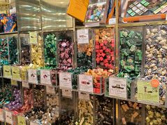 -VENCHI 闻绮(上海佛罗伦萨小镇店)