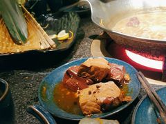 -湊湊火锅·茶憩(打浦桥日月光店)