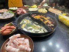 -重庆故事姊妹老火锅(财经学院店)