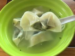 荠菜馄饨-高桥特色小吃