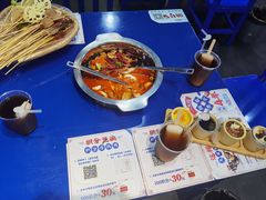 -马路边边串串香(苗栗路店)
