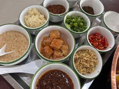 -朝伟清真铜瓢牛肉馆(三十年老·店)
