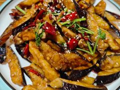 -东来菜馆•手抓海鲜家常菜•海鲜锅贴