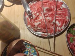 -洱火云南酸菜牛肉火锅(石景山当代商城店)