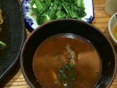-晏老九豆花饭家常菜(上海城店)