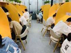 -奈雪的茶(大连新玛特店)