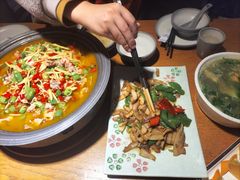 -盐帮食坊•小河帮川菜(四川师大店)