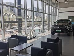 -奔驰利星行(北京花乡店)