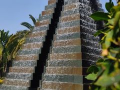 -海南清水湾莱佛士酒店