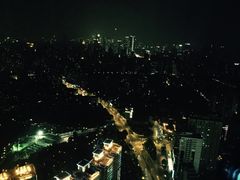 -上海龙之梦万丽酒店