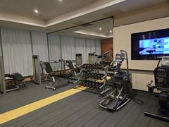 -珠海拱北口岸希尔顿欢朋酒店