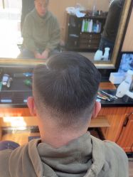 -纯剪男士理发馆·烫染专业店